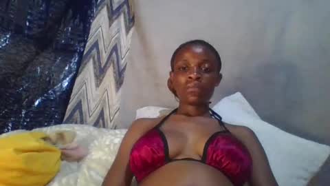 Snapshot of miss_belllo chatting on 26, 2, 2025 miss_belllo online show from 26, 2, 2025