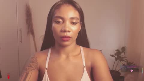 miss_benz online show from 12, 11, 2025