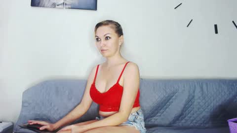 miss_blonde1 online show from 5, 5, 2026