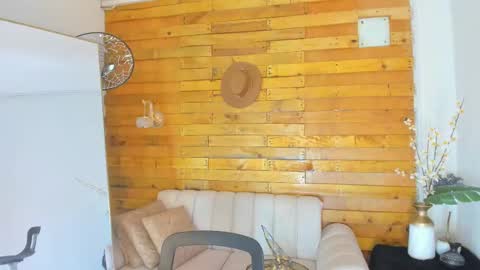 Camila online show from 3, 11, 2025