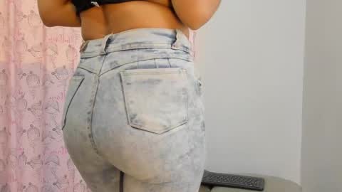 Snapshot of miss_charlotte_ls chatting on 26, 9, 2025 miss_charlotte_ls online show from 26, 9, 2025
