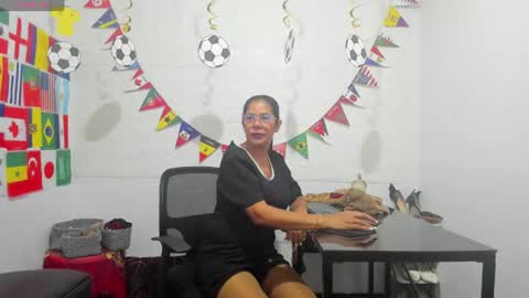 Clare PocaHose online show from 19, 6, 2026