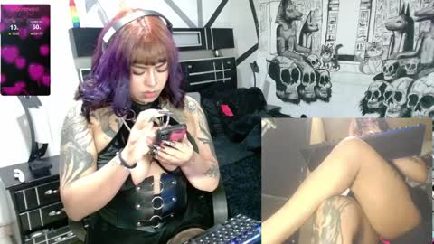 miss_clover online show from 10, 4, 2026