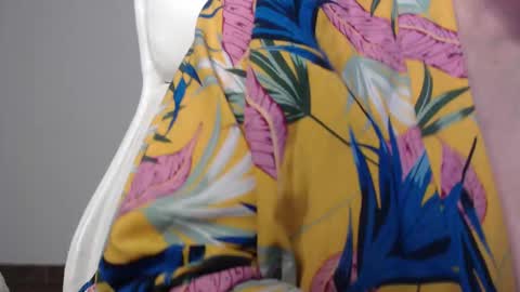 Snapshot of miss_daniels chatting on 5, 11, 2025 liza online show from 5, 11, 2025