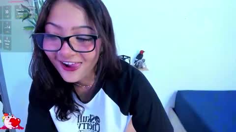 Snapshot of miss_danikaa chatting on 25, 11, 2025 miss_danikaa online show from 25, 11, 2025