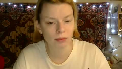 Snapshot of miss_elistia_ chatting on 18, 6, 2026 Elis online show from 18, 6, 2026