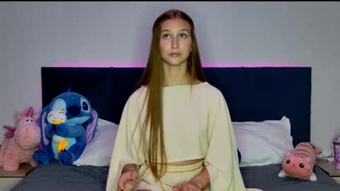 Snapshot of miss_emily_miller chatting on 30, 9, 2025 Emily online show from 30, 9, 2025