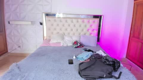 Snapshot of miss_emilystar chatting on 7, 6, 2026 miss_emilystar online show from 7, 6, 2026
