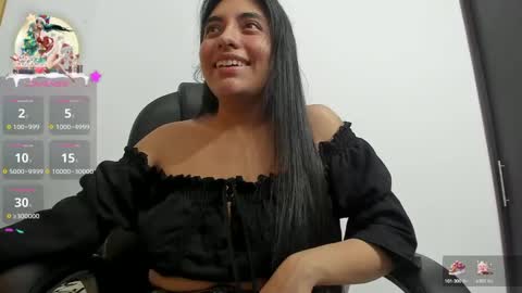 miss_eylens online show from 24, 12, 2024