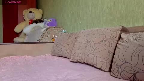 ................................ online show from 1, 11, 2025