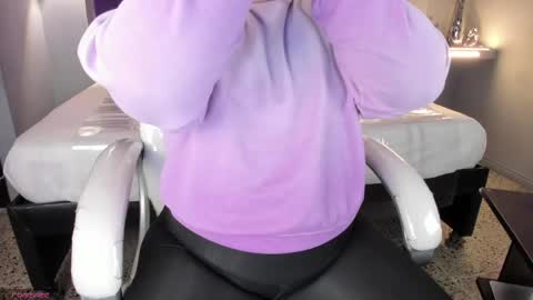 Francheska online show from 24, 3, 2026