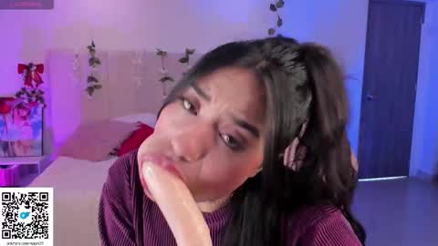 Snapshot of miss_ginebra_1 chatting on 24, 9, 2025 insta    online show from 24, 9, 2025