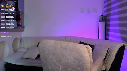 Snapshot of miss_ginebra_1 chatting on 21, 10, 2025 insta    online show from 21, 10, 2025