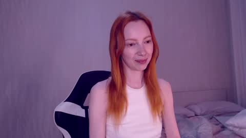 Snapshot of miss_independent_biscuit chatting on 25, 12, 2024 miss_independent_biscuit online show from 25, 12, 2024