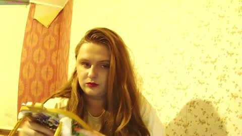 Snapshot of miss_iriss chatting on 6, 5, 2026 Miss Iriss online show from 6, 5, 2026