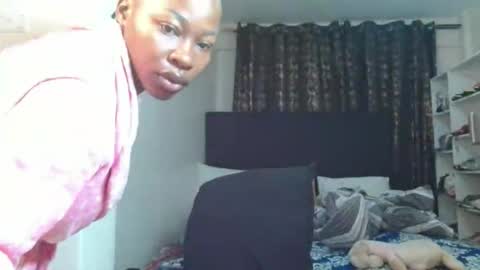 Miss Kiarrafit online show from 3, 2, 2026