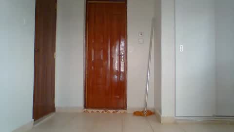 Snapshot of miss_kiki7 chatting on 2, 11, 2025 kiki online show from 2, 11, 2025