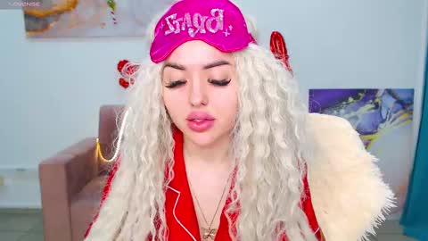 miss_kiten online show from 18, 2, 2025
