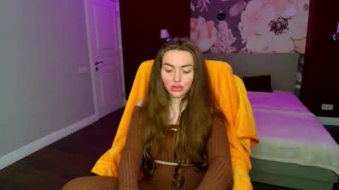 miss_kiten online show from 9, 5, 2026