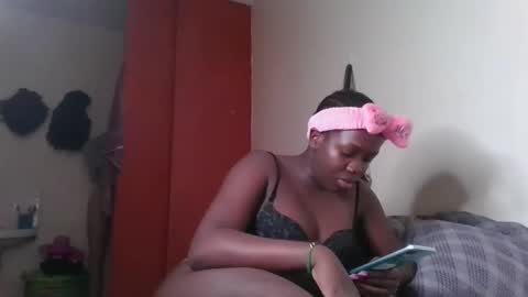 miss_kookie online show from 27, 1, 2025