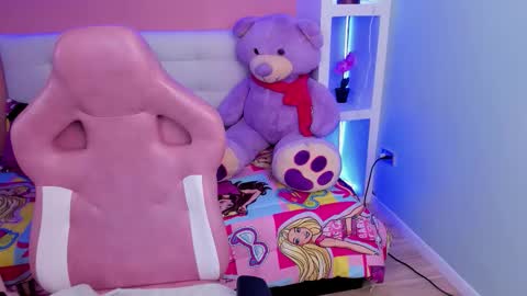 Miss Lucyla online show from 12, 3, 2026