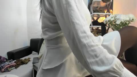 Snapshot of miss_lucero1 chatting on 6, 3, 2025 lucero online show from 6, 3, 2025