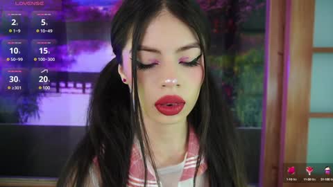 miss_lucyla online show from 5, 2, 2025