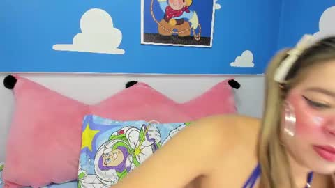 Snapshot of miss_lucyla chatting on 6, 7, 2026 miss_lucyla online show from 6, 7, 2026