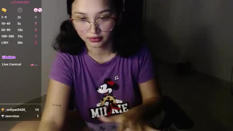 ly independent model online show from 8, 9, 2025