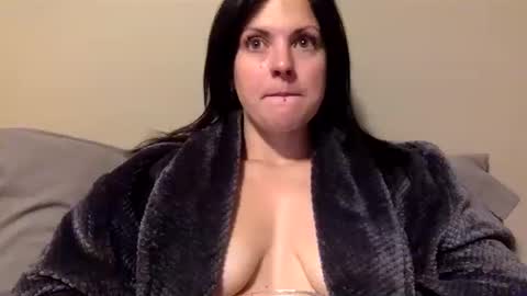 Snapshot of miss_maci_xo chatting on 14, 10, 2025 Maci online show from 14, 10, 2025