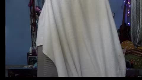 Snapshot of miss_mahi69 chatting on 3, 7, 2026 Mahi online show from 3, 7, 2026