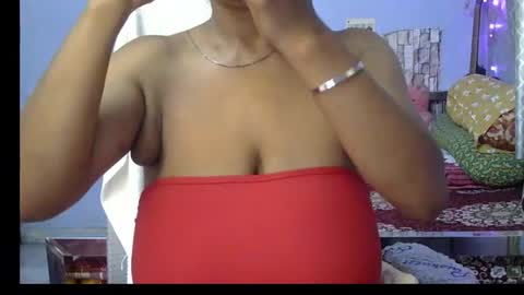 Snapshot of miss_mahi69 chatting on 8, 7, 2026 Mahi online show from 8, 7, 2026