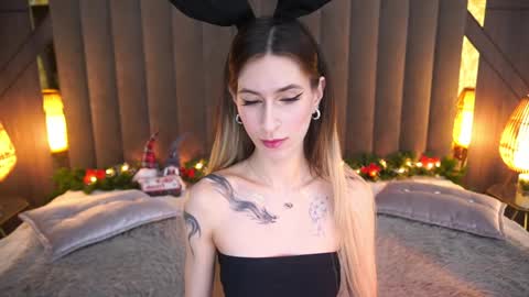 Snapshot of miss_martini chatting on 30, 12, 2024   online show from 30, 12, 2024