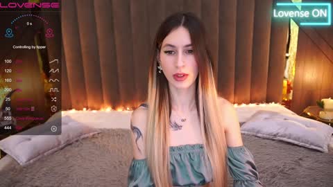 Snapshot of miss_martini chatting on 25, 1, 2025   online show from 25, 1, 2025