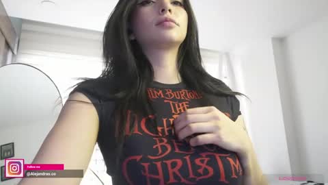 Alejandra online show from 29, 4, 2026