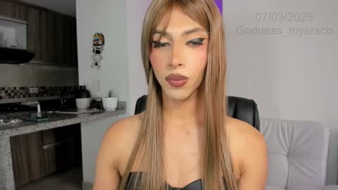 Goddess Myers  thumb up is important for me kisses  online show from 7, 3, 2025
