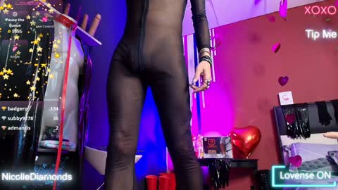 Miss Nicole online show from 4, 2, 2025