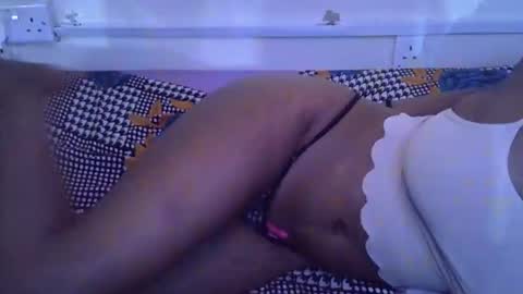 Snapshot of miss_rihanna2 chatting on 15, 1, 2026 miss_rihanna2 online show from 15, 1, 2026