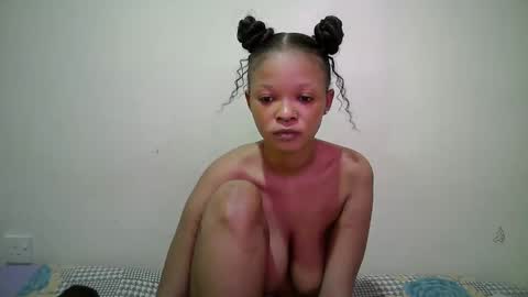 Snapshot of miss_rihanna2 chatting on 2, 4, 2026 miss_rihanna2 online show from 2, 4, 2026