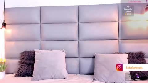 Snapshot of miss_ross_ chatting on 9, 11, 2025 onlyfanskataleyaross online show from 9, 11, 2025