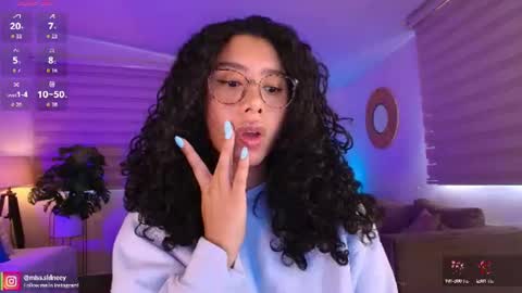 Amy Olivera online show from 25, 6, 2026