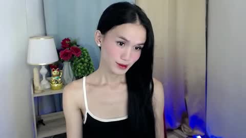 Snapshot of miss_sunshinex chatting on 18, 1, 2025 Shine online show from 18, 1, 2025