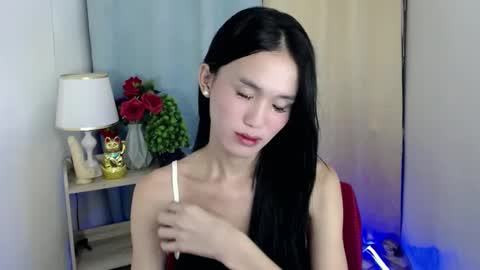Snapshot of miss_sunshinex chatting on 20, 1, 2025 Shine online show from 20, 1, 2025