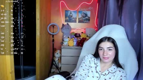 Snapshot of miss_tasy chatting on 25, 9, 2025 Melanie January 15th is my birthday there will be an interesting show online show from 25, 9, 2025