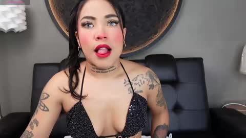 Vaiolette online show from 15, 5, 2026