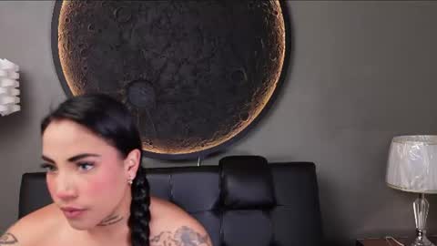 Vaiolette online show from 1, 7, 2026