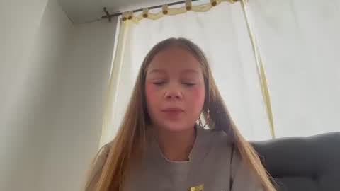 Alannah online show from 19, 6, 2026