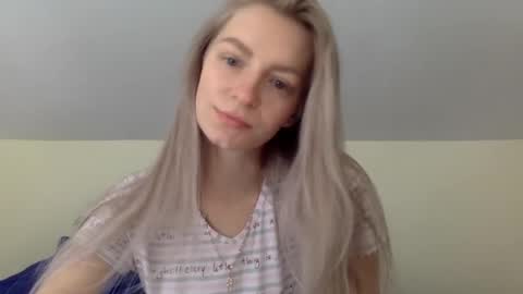 Snapshot of missalis chatting on 11, 1, 2025 Alli not bb not babe not baby online show from 11, 1, 2025