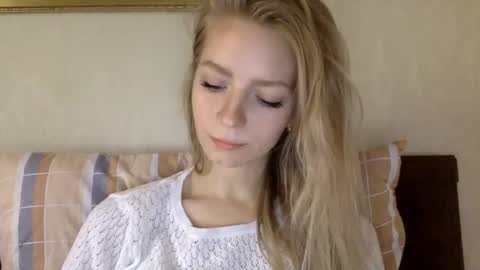 Snapshot of missalis chatting on 8, 2, 2025 Alli not bb not babe not baby online show from 8, 2, 2025