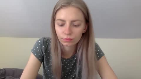 Snapshot of missalis chatting on 11, 2, 2025 Alli not bb not babe not baby online show from 11, 2, 2025